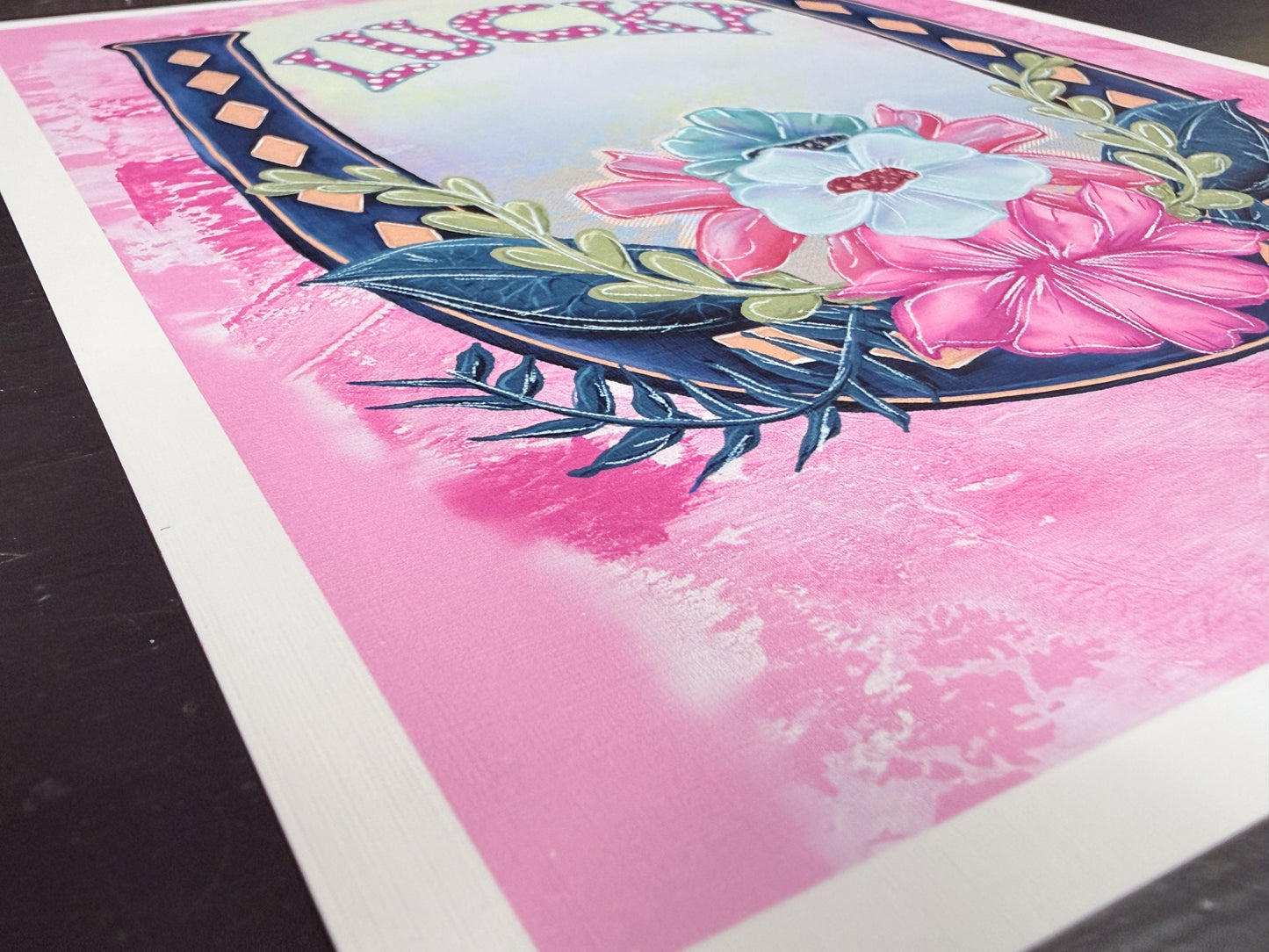 Lucky Horseshoe Floral Print - Vibrant Boho-Chic